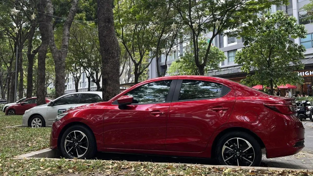 Thuê xe 4 chỗ đi Châu Đốc có tài xế – Thuê Xe Liên Tỉnh 247